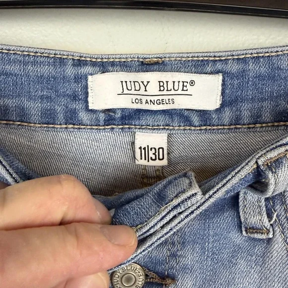 Judy Blue Jeans Womens 11/30 Light Wash High Rise Skinny Fit Button Fly Raw Hem - Picture 3 of 10